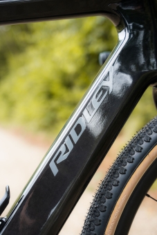 Ridley E-ASTR Apex XPLR AXS 1x12 / UD Carbon / Dove Grey L | UD Carbon / Dove Grey 2