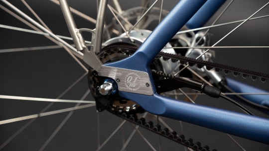 Schindelhauer FRIEDA XI Limited Edition / pearl blue M (54cm) pearl blue | pearl blue | 11-Gang / braune Reifenseitenwand 4