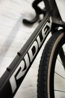 Ridley KANZO FAST Rival XPLR 1x13 / Black Metallic/Silver XS 6