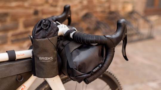 Brooks SCAPE Feed Pouch Vorbautasche / mud green 7
